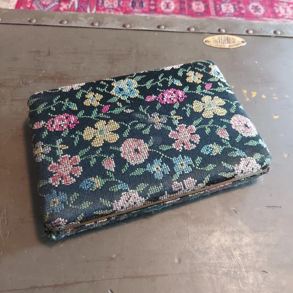 Vintage Floral Tapestry Jewelry Box Pierced Earring Collection Organizer Case